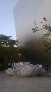 Disney Hall Garden big rose fountain for Lilly Disney